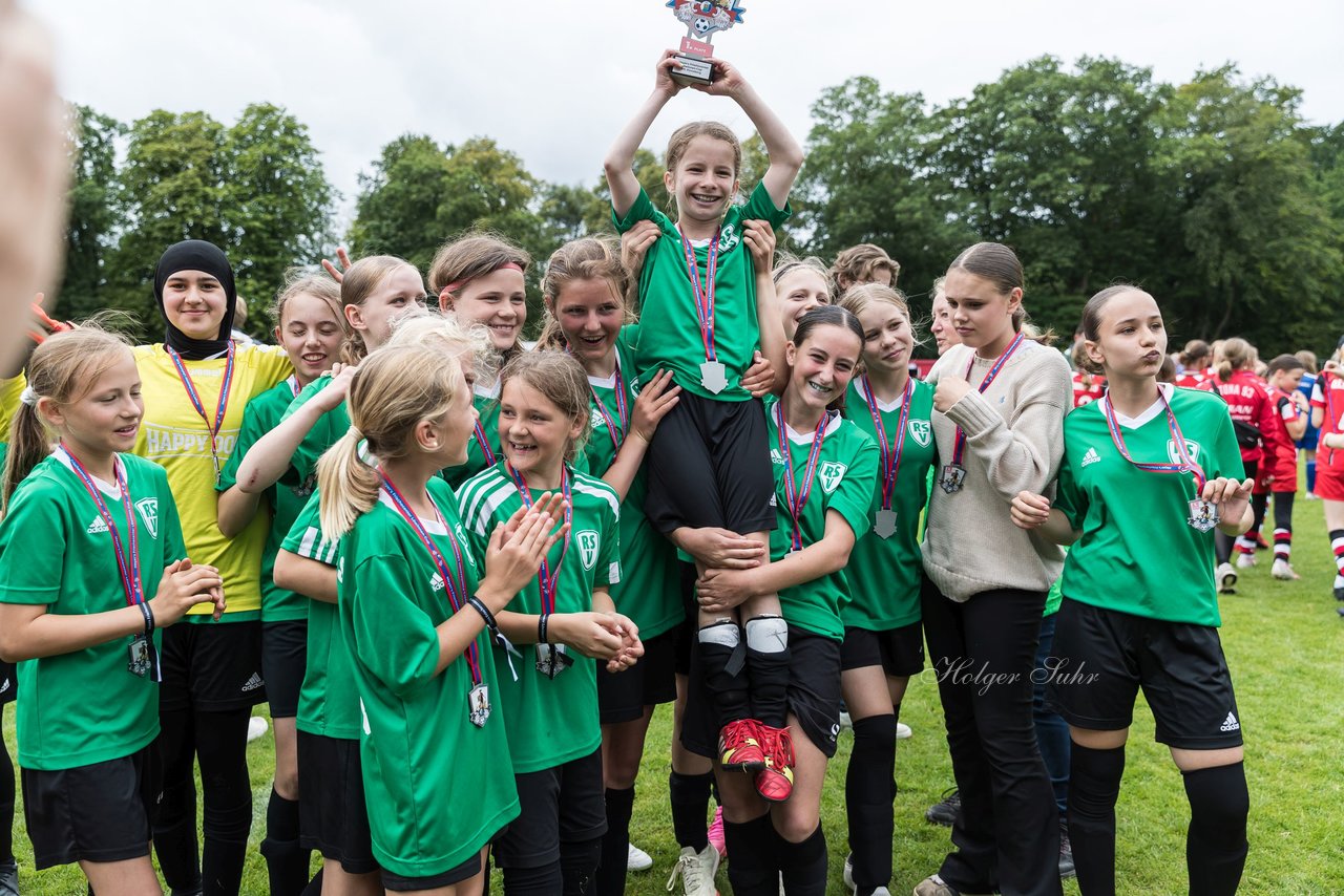 Bild 253 - Loewinnen Cup